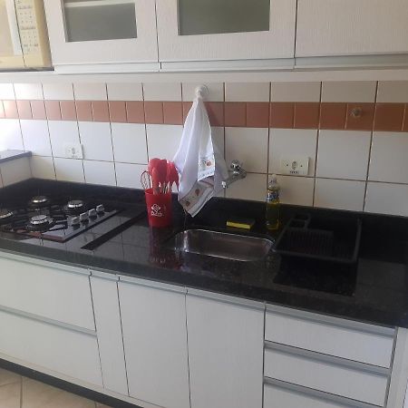 Apartamento Charmoso A 50M Da Praia Caraguatatuba Luaran gambar