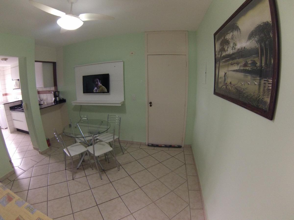 Apartamento Charmoso A 50M Da Praia Caraguatatuba Luaran gambar